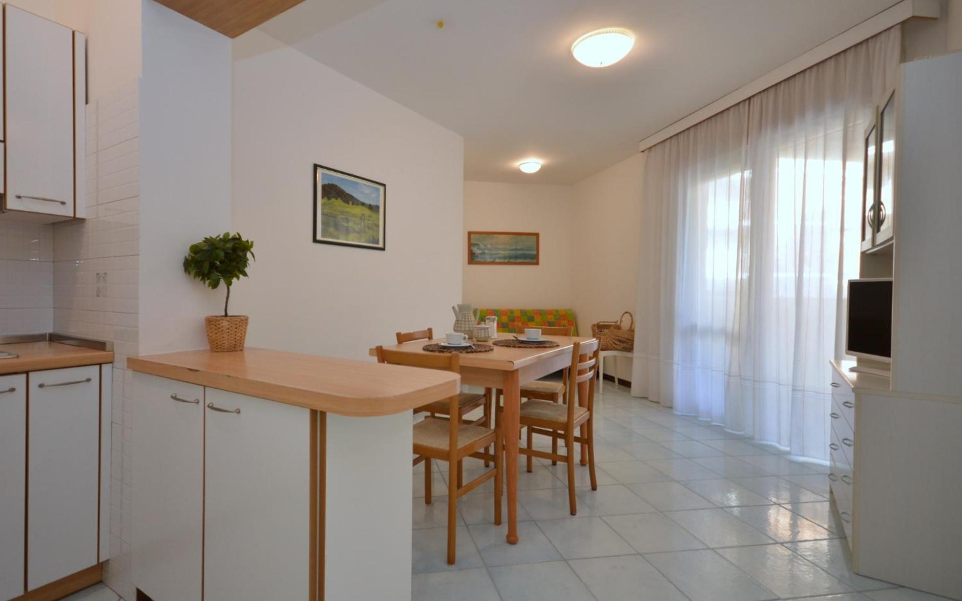 Residenza Marco Polo Apartment Lignano Sabbiadoro Exterior photo